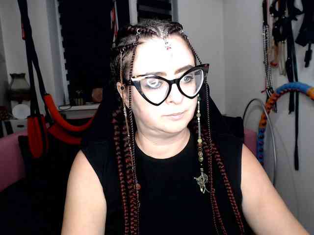 missGODDESS webcam