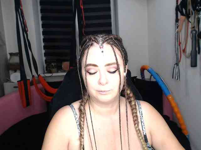 missGODDESS webcam