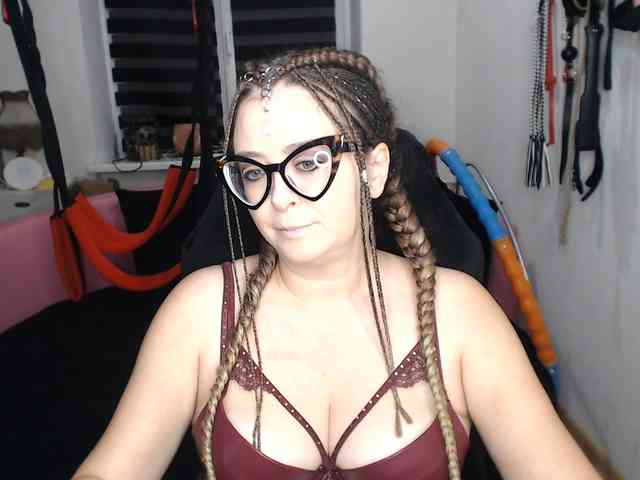 missGODDESS webcam