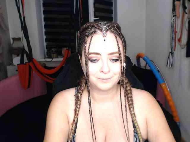 missGODDESS webcam