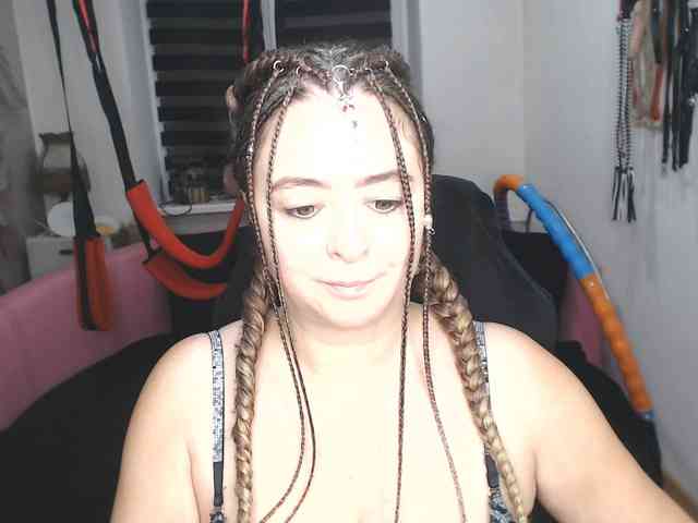 missGODDESS webcam