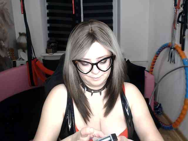 missGODDESS webcam