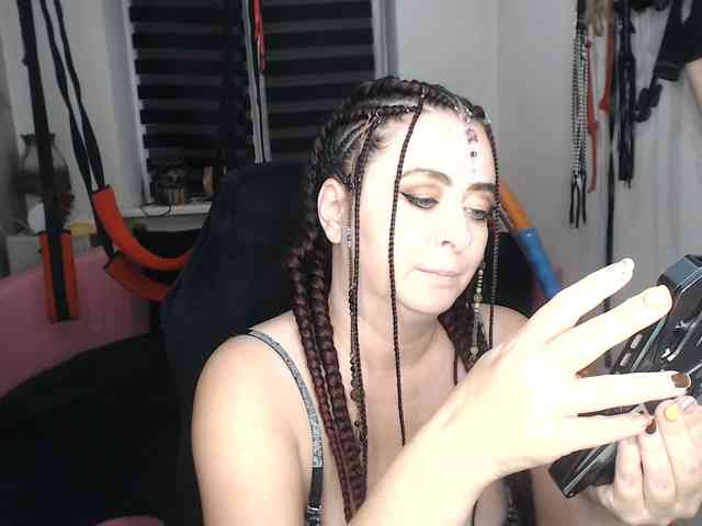 missGODDESS webcam