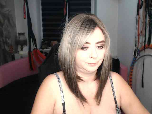missGODDESS webcam