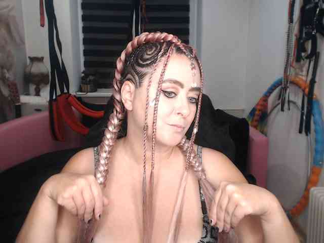 missGODDESS