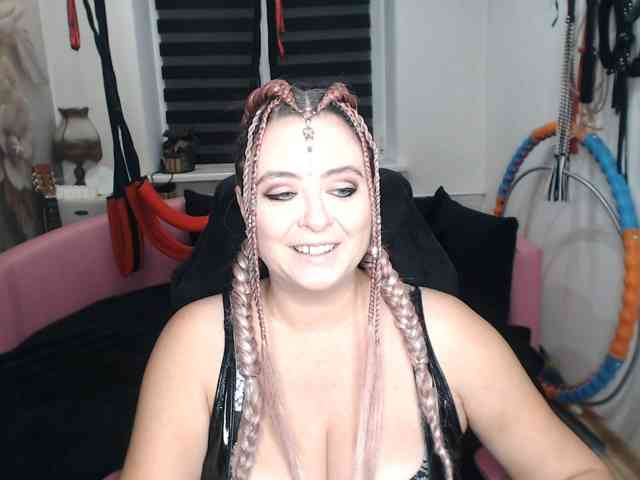 random adult cam chat MissGODDESS