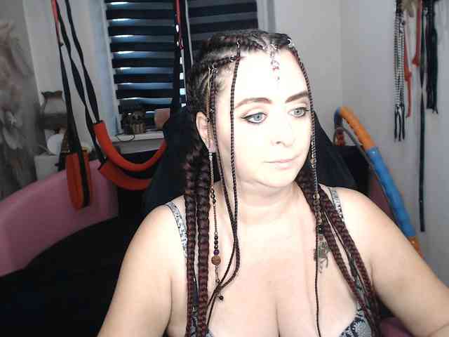 missGODDESS webcam