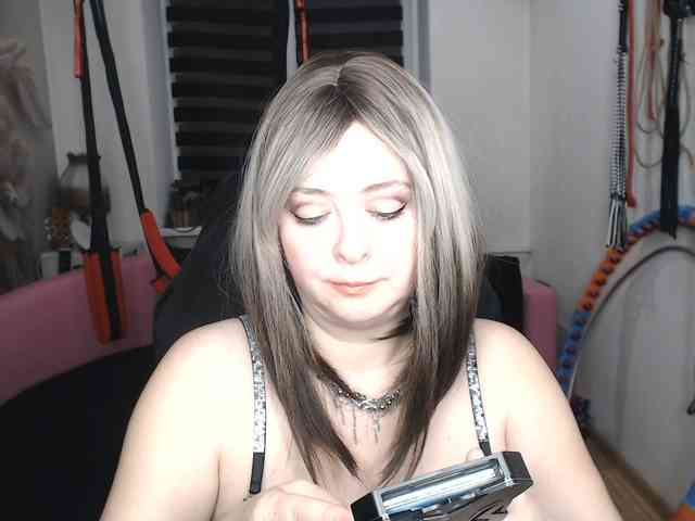 missGODDESS Live Webcam on BongaCams