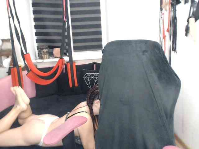 missGODDESS webcam