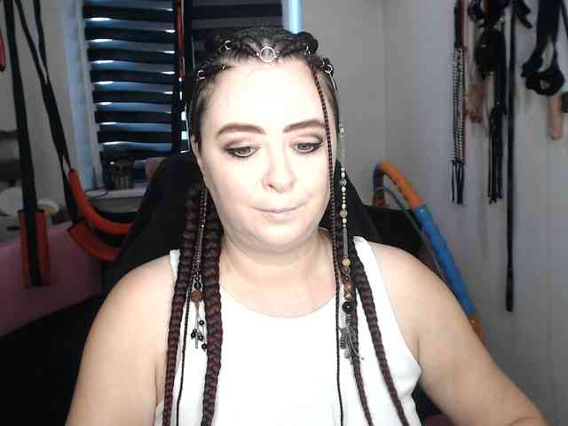 missGODDESS webcam