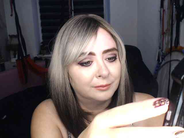 missGODDESS webcam