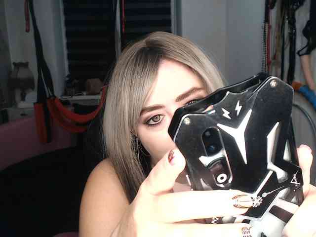 missGODDESS webcam