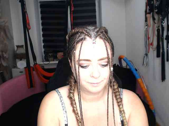 missGODDESS webcam