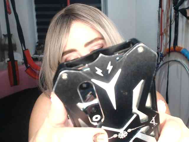 missGODDESS webcam
