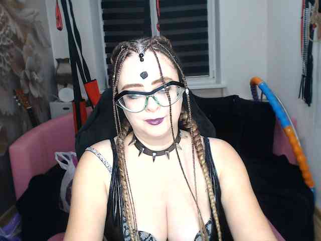 missGODDESS webcam