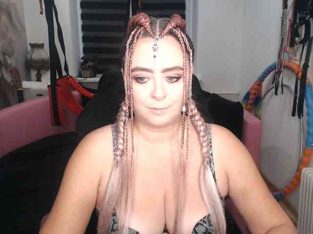 missGODDESS webcam