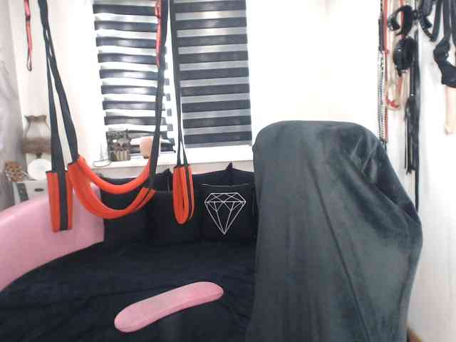 missGODDESS webcam
