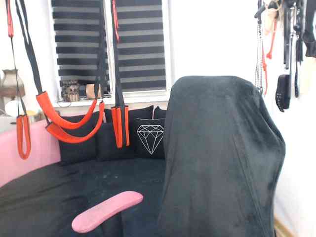 missGODDESS webcam