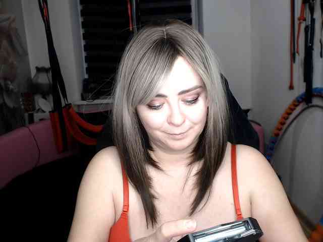 missGODDESS webcam