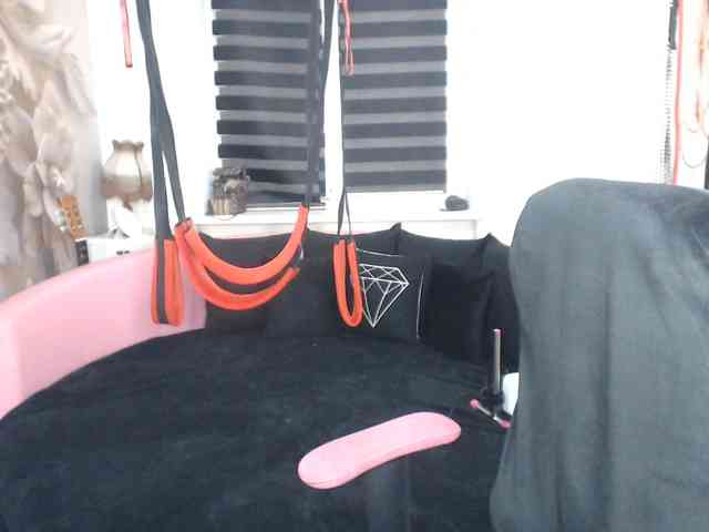 missGODDESS webcam