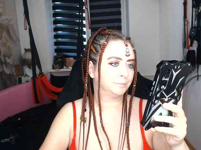 Model: missGODDESS
