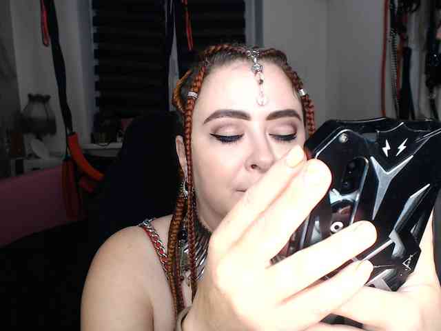missGODDESS webcam