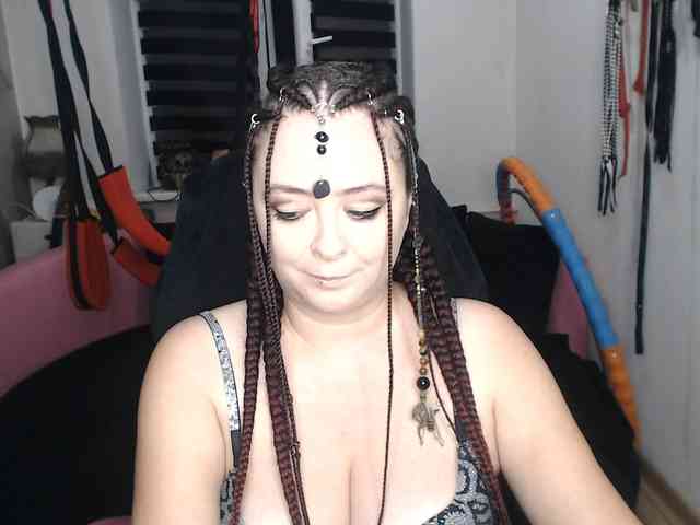 missGODDESS webcam