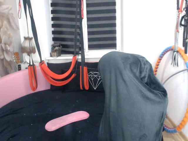 missGODDESS webcam
