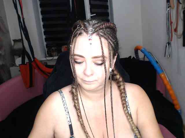 missGODDESS webcam