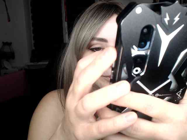missGODDESS webcam