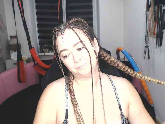 missGODDESS webcam