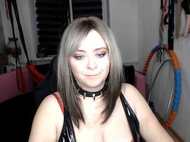 missGODDESS webcam