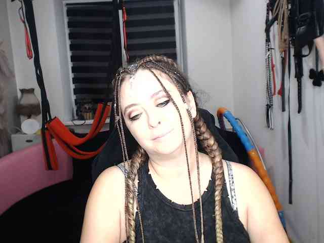 missGODDESS webcam