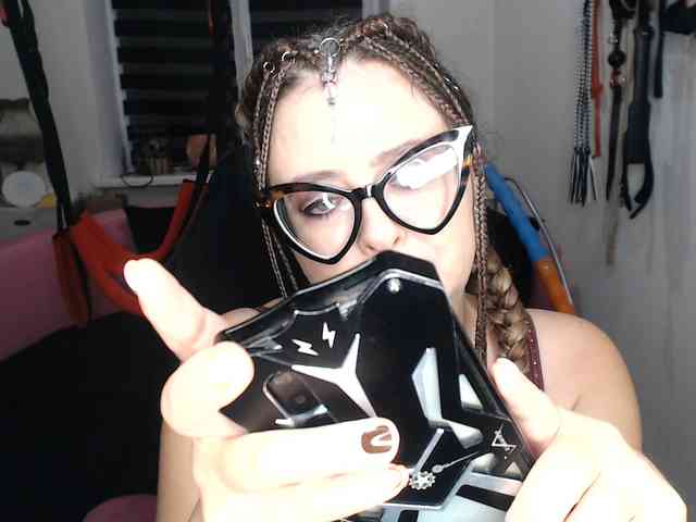 missGODDESS webcam