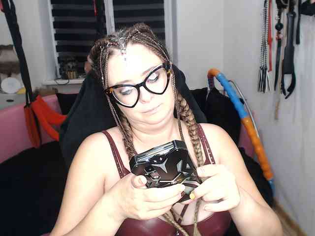 missGODDESS webcam