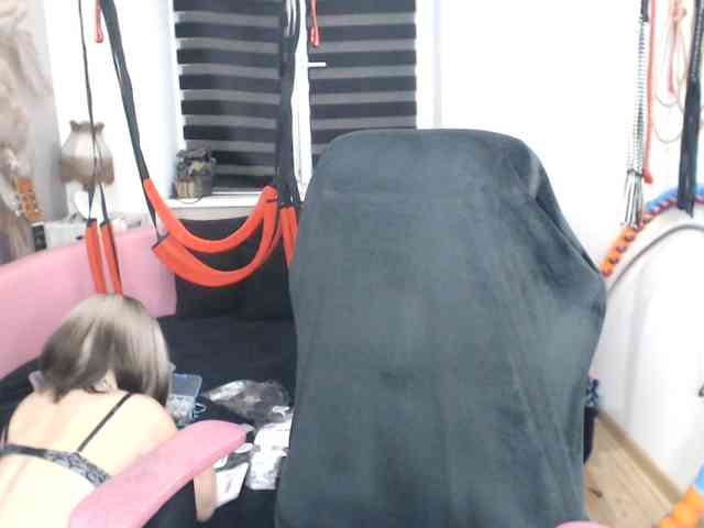 missGODDESS webcam