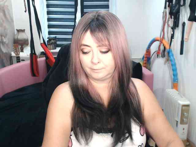 missGODDESS webcam