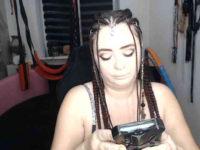 missGODDESS webcam