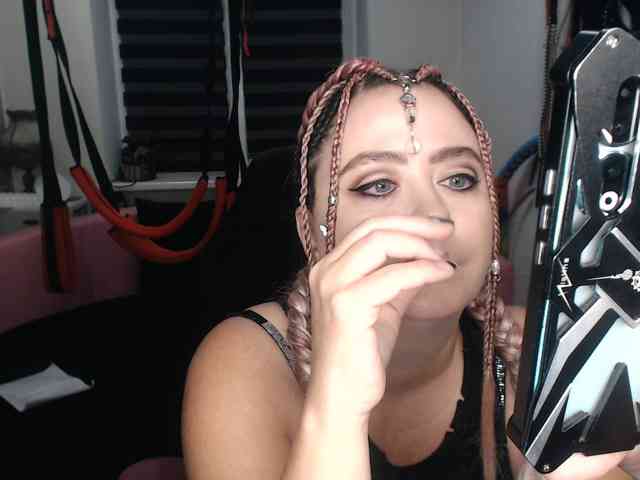 MissGODDESS - Girl 