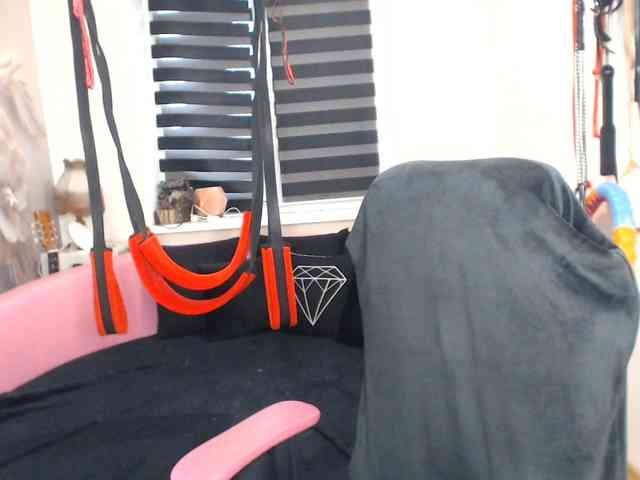 missGODDESS webcam