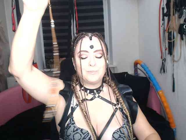 missGODDESS webcam