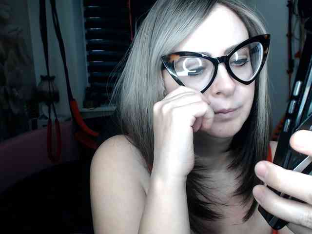 missGODDESS webcam