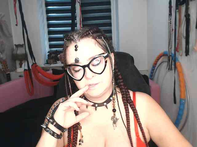 missGODDESS webcam