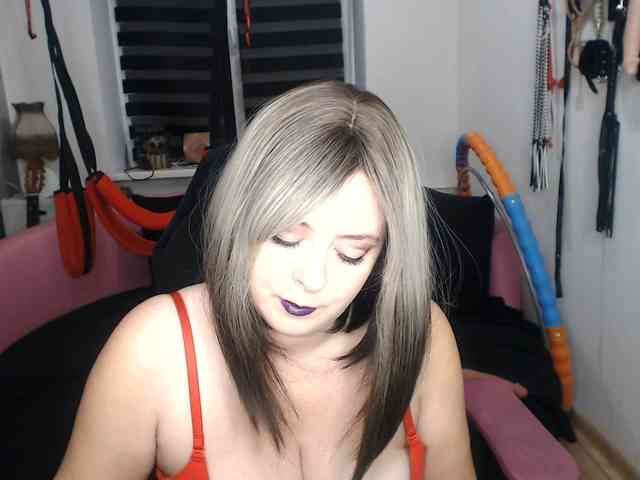 missGODDESS webcam