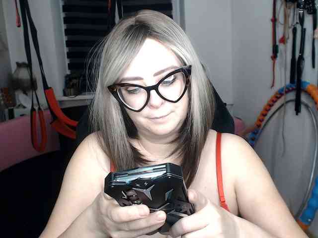 missGODDESS webcam