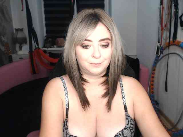 missGODDESS webcam