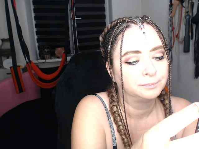 missGODDESS webcam
