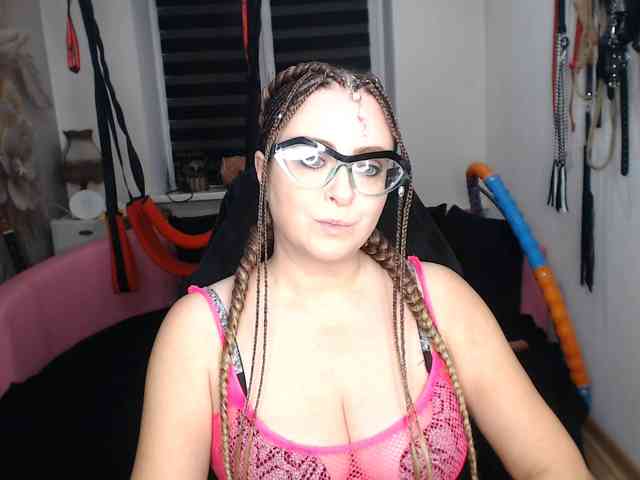 missGODDESS webcam