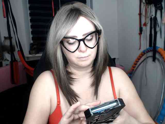 missGODDESS webcam
