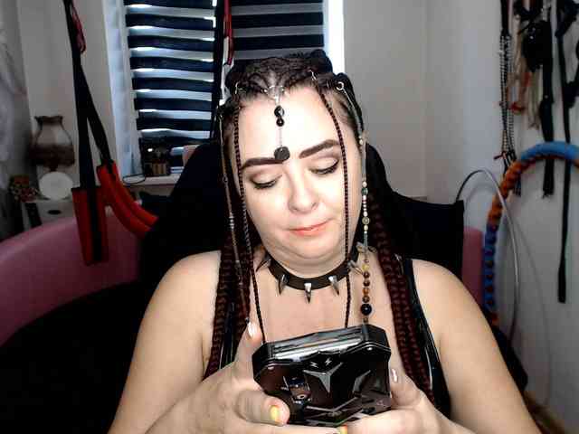missGODDESS webcam